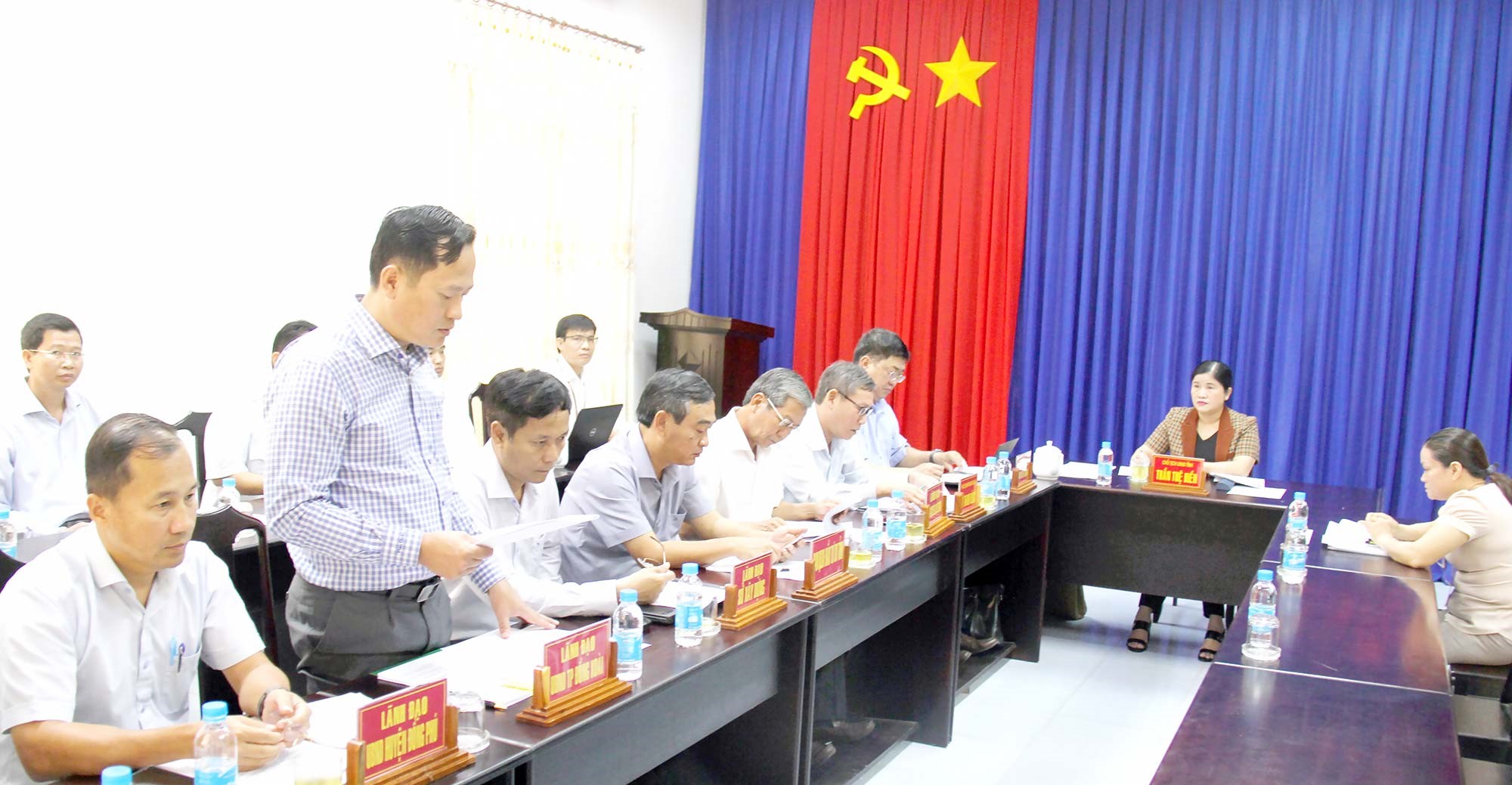 Một buổi tiếp công dân định kỳ của Chủ tịch UBND tỉnh Bình Phước Trần Tuệ Hiền. Ảnh minh họa